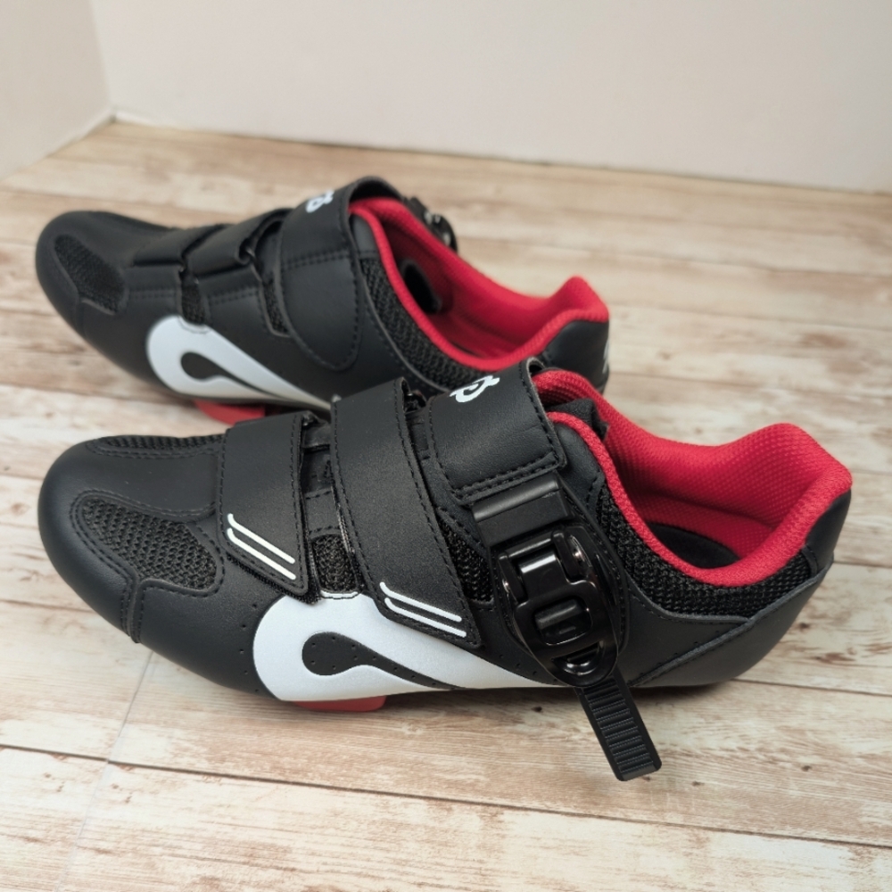Peloton Bike & Bike Cycling Shoes Red Black White Unisex Size 38 Like New Size 8